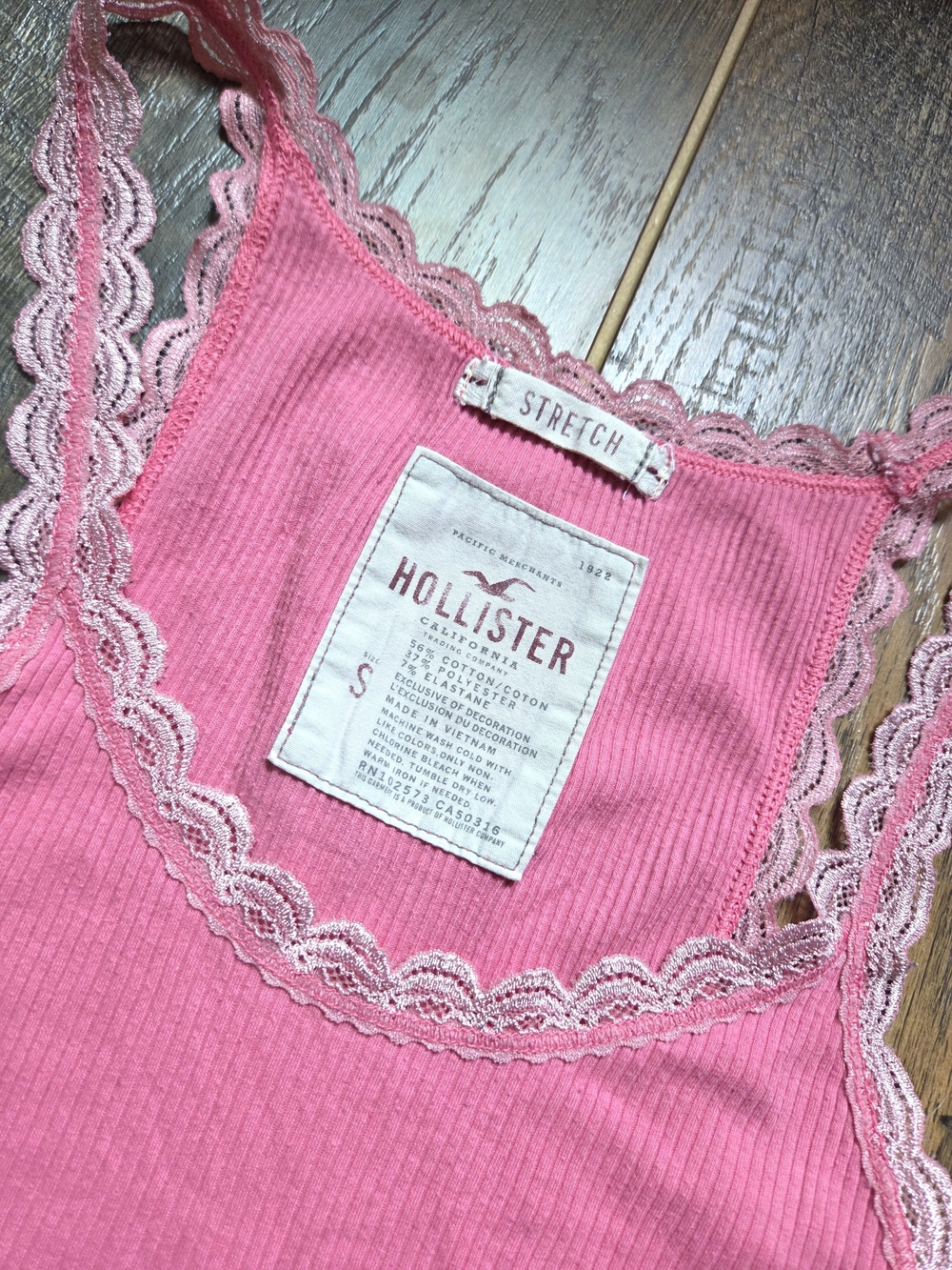 Vintange Hollister Y2K Pink Ribbed Lace Trim Cami Tank Top S Coquette Twilight - Picture 2 of 9